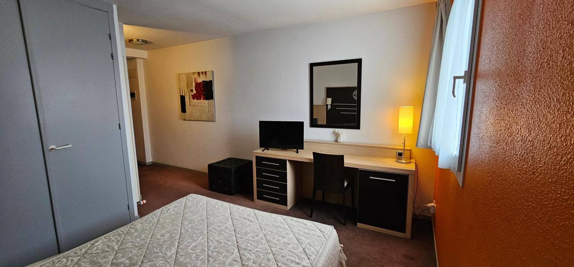 Hotel Lyon Sud, Pierre Benite, St Genis Laval Eksteriør bilde