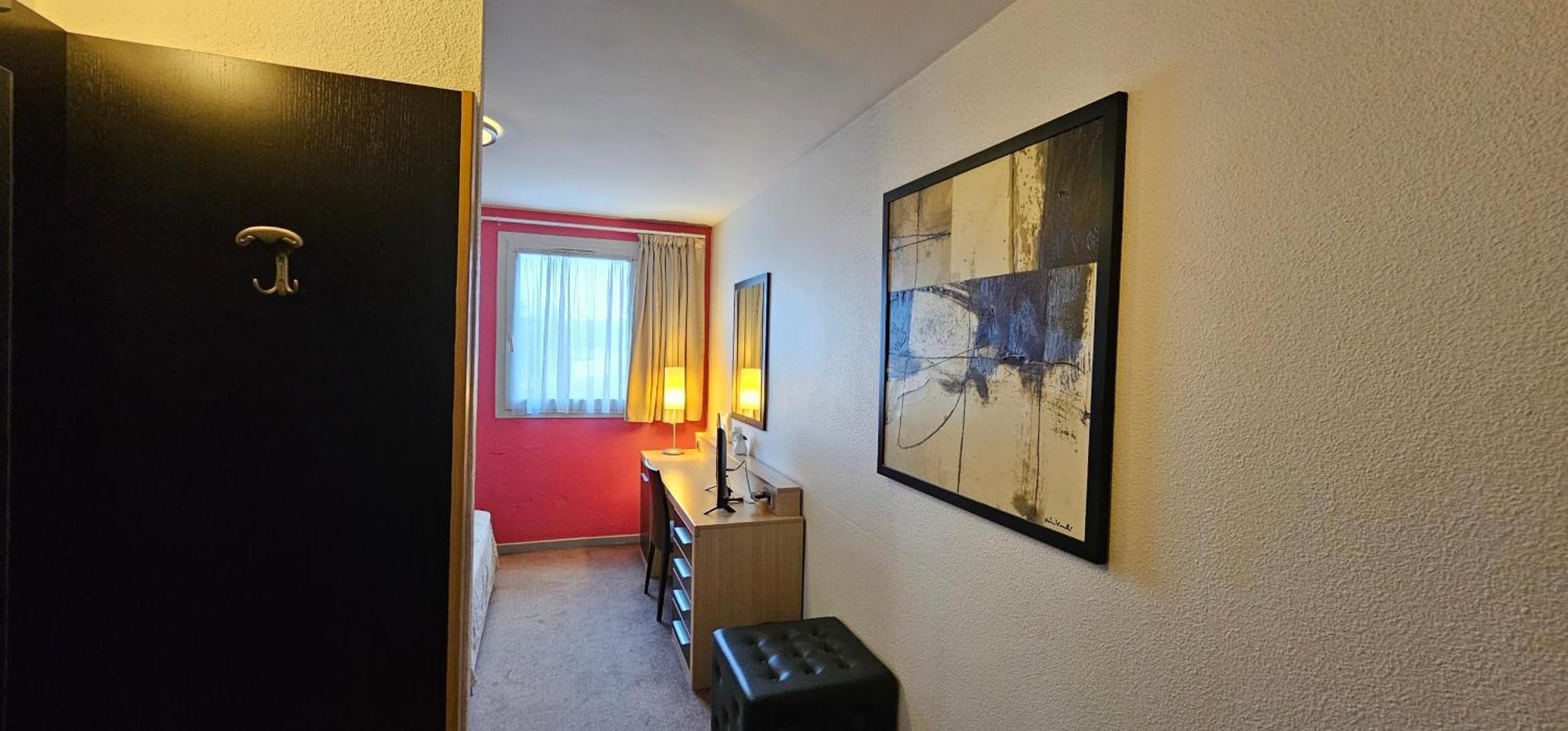 Hotel Lyon Sud, Pierre Benite, St Genis Laval Eksteriør bilde