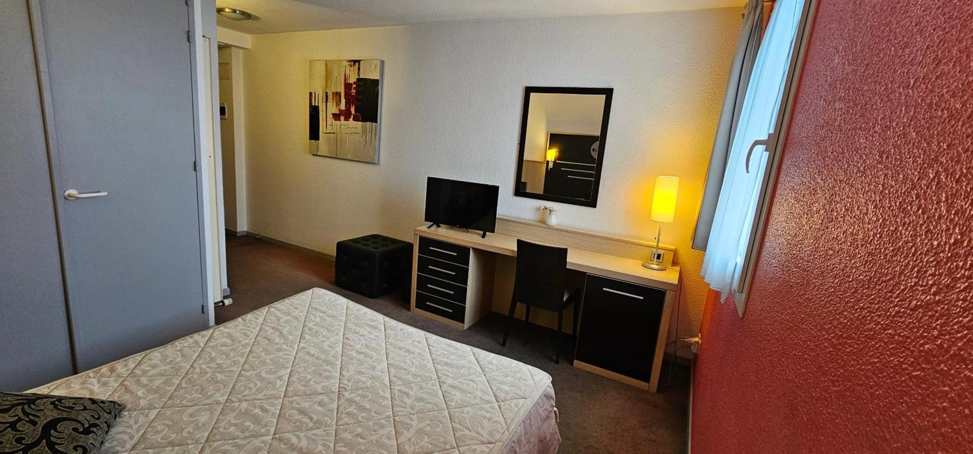 Hotel Lyon Sud, Pierre Benite, St Genis Laval Eksteriør bilde