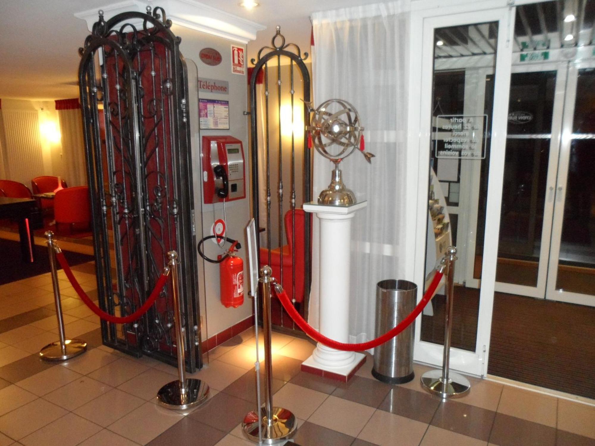 Hotel Lyon Sud, Pierre Benite, St Genis Laval Eksteriør bilde