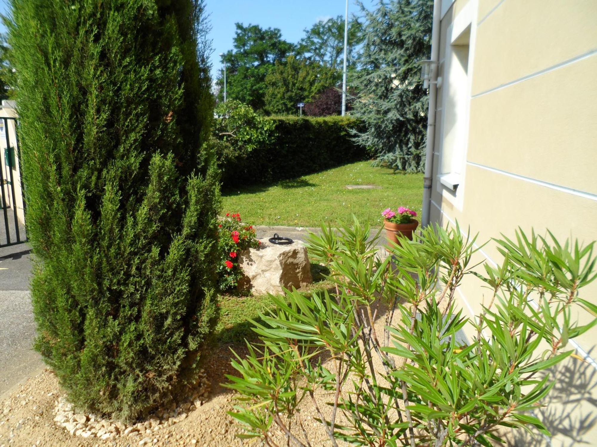 Hotel Lyon Sud, Pierre Benite, St Genis Laval Eksteriør bilde